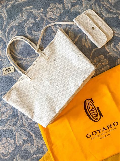 how much is a goyard bag in paris|goyard handbags paris.